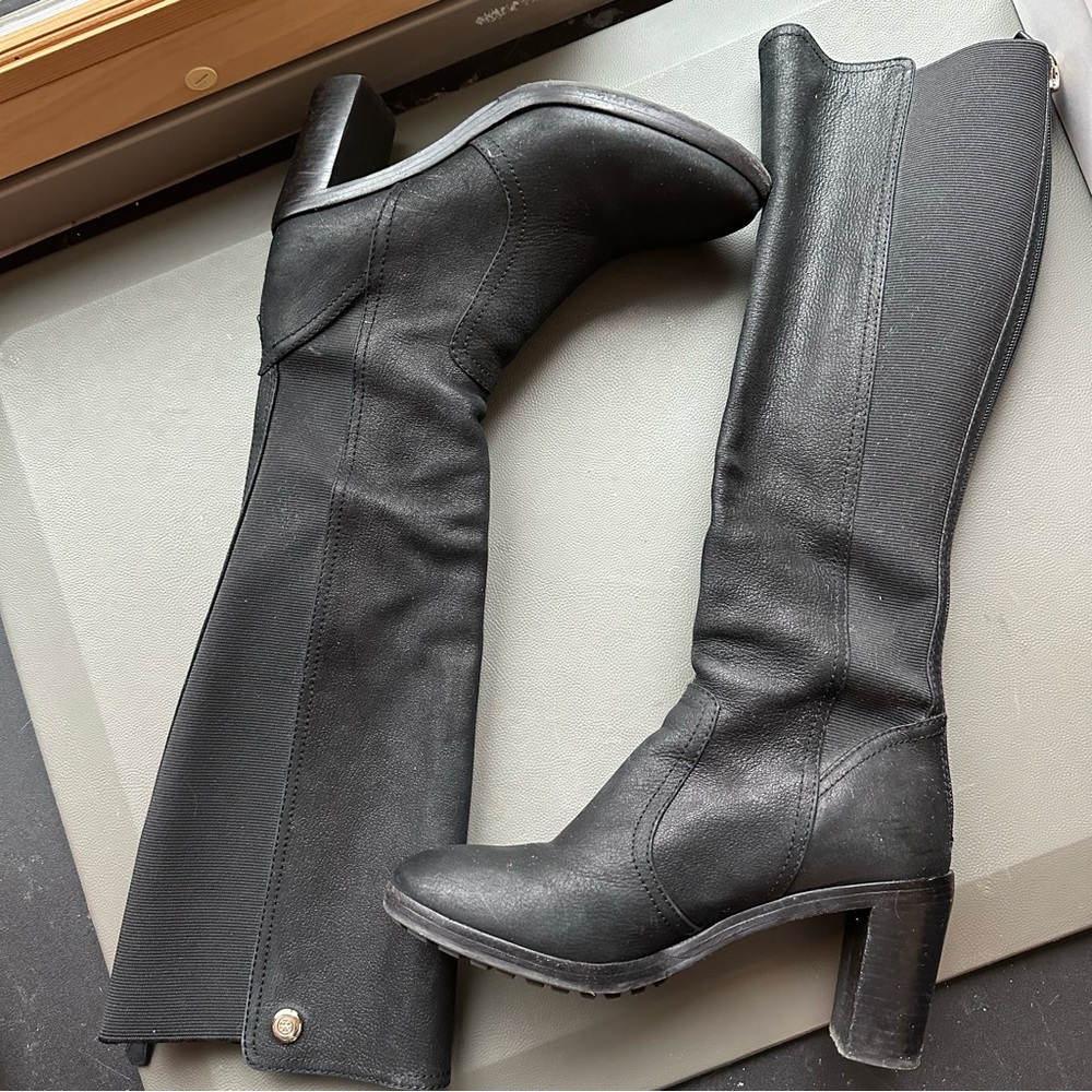 Tory Burch Sullivan Knee High boots in black leather size 7